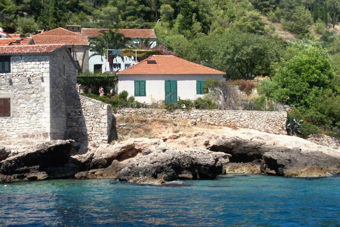 Seaside House For Families With Children Cove Tvrdni Dolac, Hvar - 2057 Gdinj Dış mekan fotoğraf